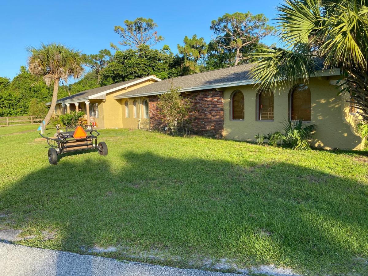 Oyo Family Ranch At Melbourne Fl Hotel Eksteriør billede