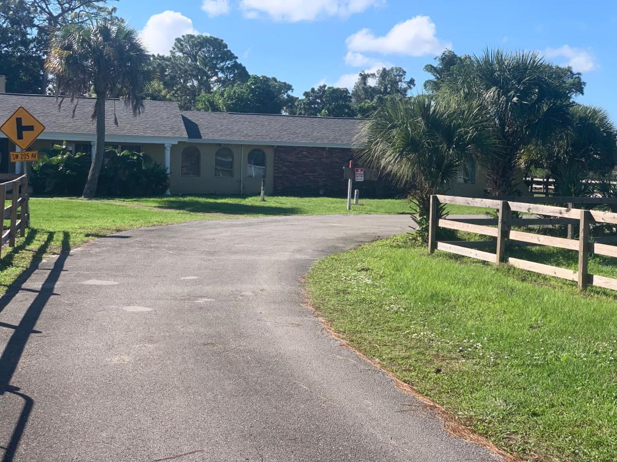 Oyo Family Ranch At Melbourne Fl Hotel Eksteriør billede